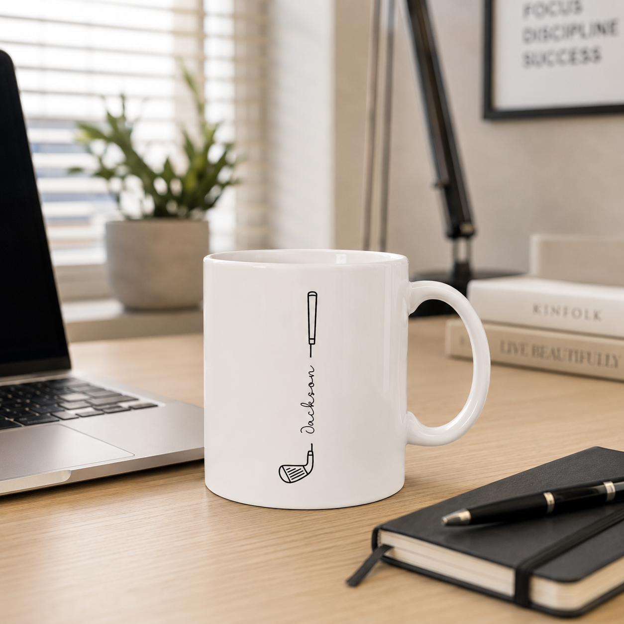 Personalized best dad by par golf silhouette mug size and detail view, 11oz and 15oz
