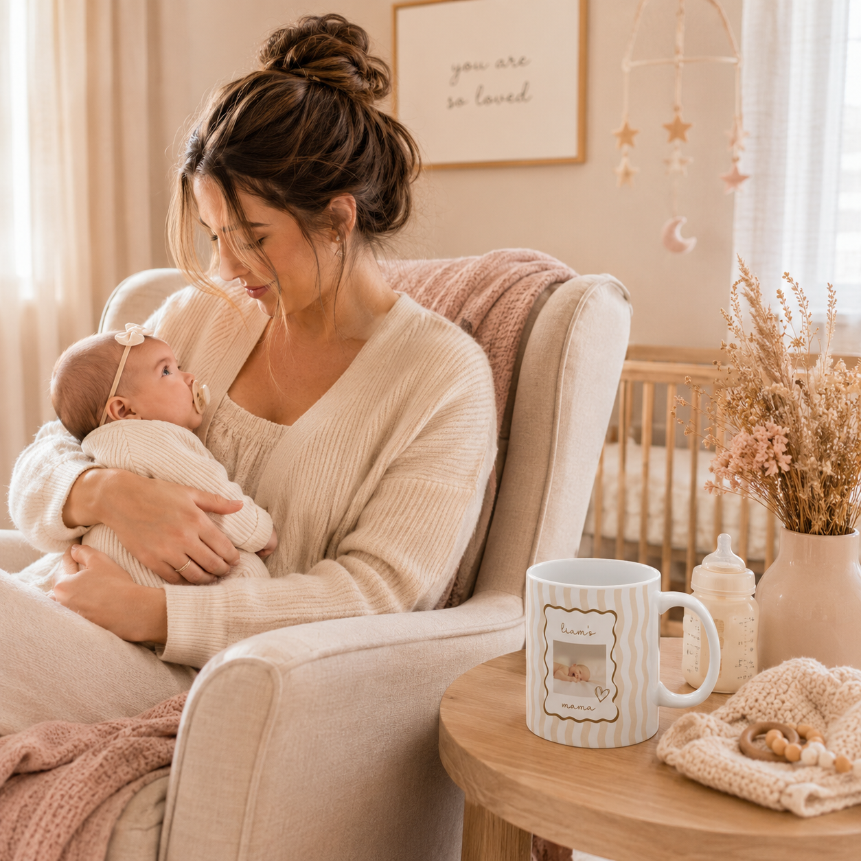 Personalized baby photo frame mug size and detail view, 11oz and 15oz